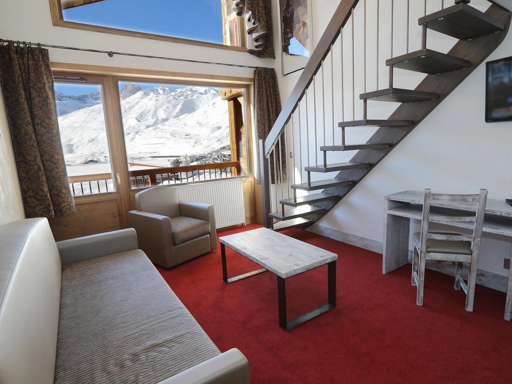 טיגנס Hotel L'Aiguille Percee מראה חיצוני תמונה