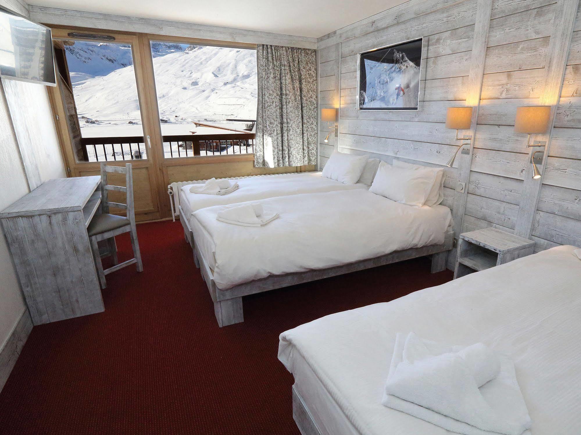 טיגנס Hotel L'Aiguille Percee מראה חיצוני תמונה